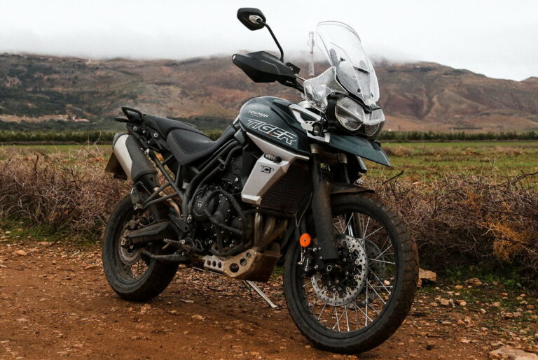 Triumph Tiger 800 XCX vs BMW F800GS – Qual delas é melhor?