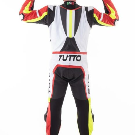 macacao-tutto-racing-preto-vermlho-branco-amarelo-05 macacao-tutto-racing-preto-vermlho-branco-amarelo-05