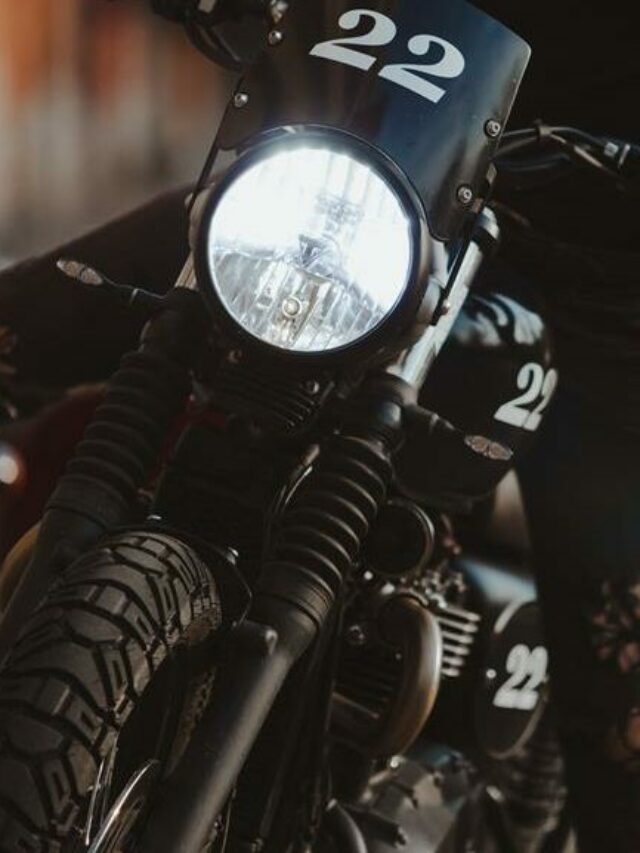 sean-benesh-5VfWCMudYvE-unsplash (Copy)